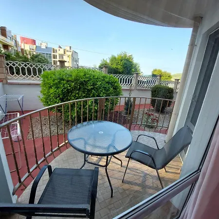 а13 In Sea Paradise Complex * קברנה